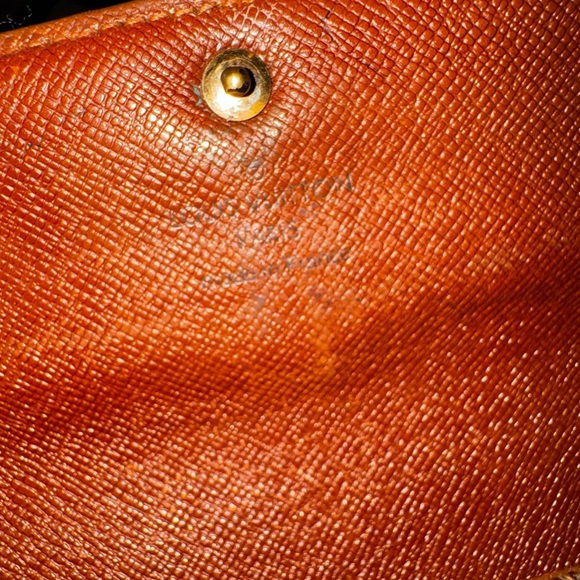 Louis Vuitton vintage Sarah wallet monogram converted authentic - Picture 16 of 17